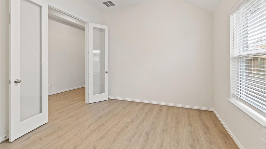 photos of similar floorplans, not pictures of actual home. photos of similar floorplans, not pictures of actual home.