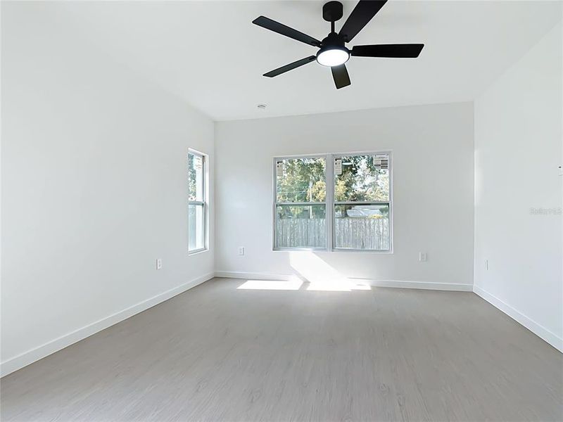 Spacious, unfurnished interior of a new home in , St. Cloud (Image 30).