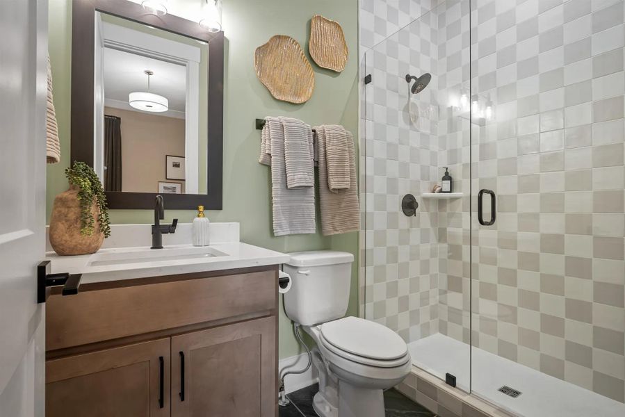 Belterra Full Bathroom