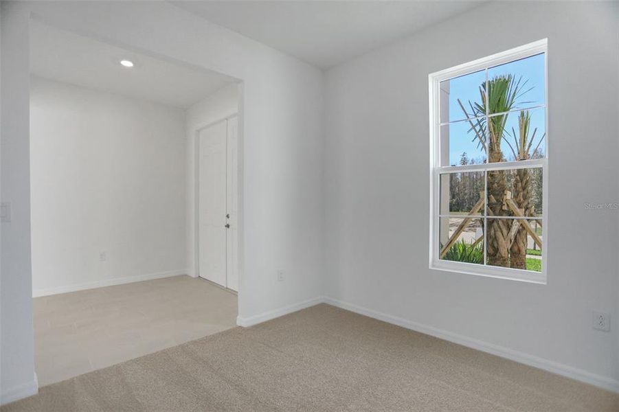 Spacious, unfurnished interior of a new home in Angeline, Land O' Lakes (Image 21).