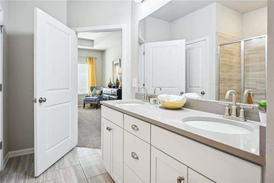 Furnished interior view inside a new home in Creekwood, Powder Springs (Image 14).