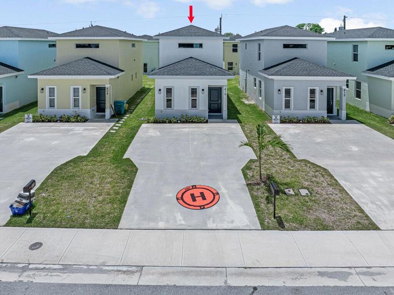 Image 29 of a home in .