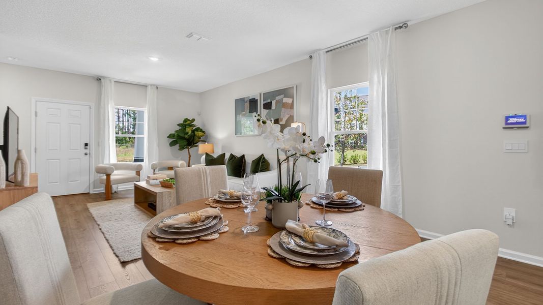 Representative furnished interior of a home built from the Bailey by D.R. Horton in Liberty Cove Townhomes, Yulee (Image 8).
