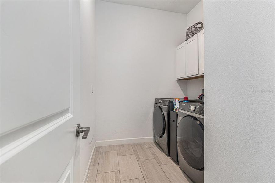Furnished interior view inside a new home in , Wimauma (Image 19).