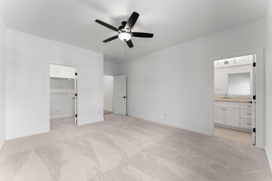 Spacious, unfurnished interior of a new home in , Spring (Image 40).