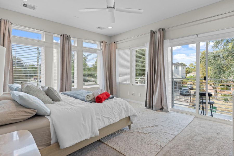 Furnished interior view inside a new home in , Houston (Image 17).