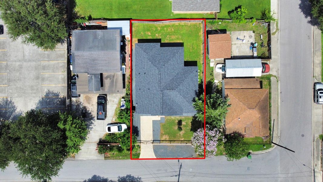 Nestled in a quiet, tree-lined neighborhood, this home offers a sense of calm just minutes from city conveniences. The tranquil streets are perfect for morning walks, evening strolls, or letting the dog explore. With a spacious lot and a serene setting, this property combines privacy with a welcoming community feel. Nestled in a quiet, tree-lined neighborhood, this home offers a sense of calm just minutes from city conveniences. The tranquil streets are perfect for morning walks, evening strolls, or letting the dog explore. With a spacious lot and a serene setting, this property combines privacy with a welcoming community feel.