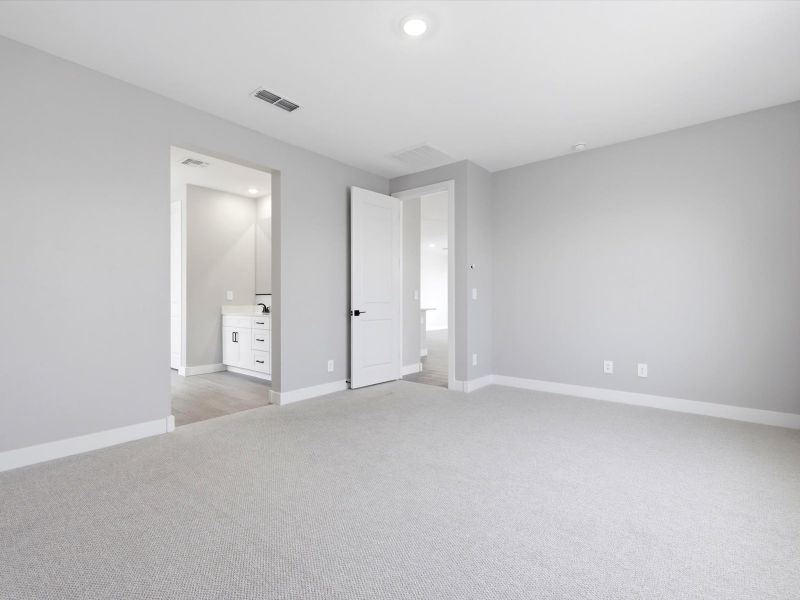 Spacious, unfurnished interior of a new home in Legacy Place, Glendale (Image 18). Spacious, unfurnished interior of a new home in Legacy Place, Glendale (Image 18).