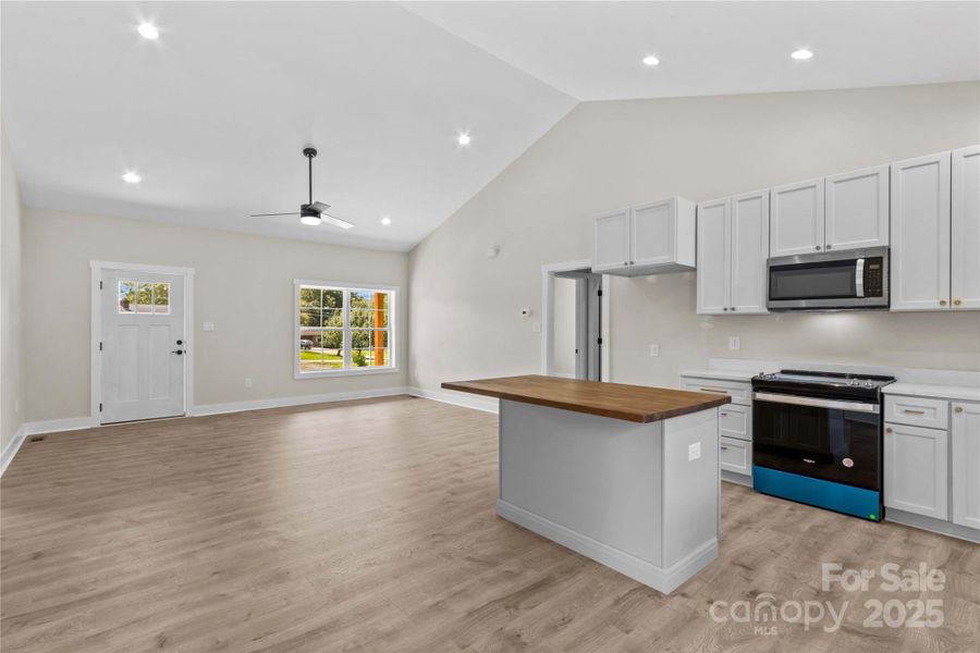 Image 26 of a home in .