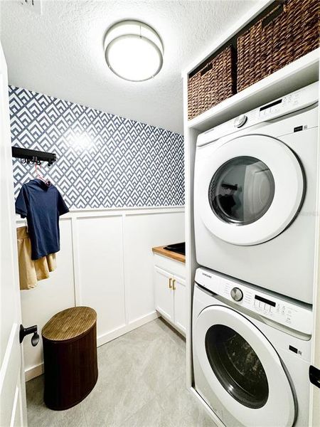 Close-up of interior finishes inside a home in , Zephyrhills (Image 20).