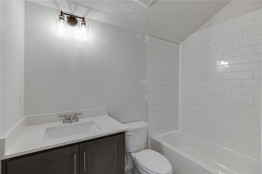 Furnished interior view inside a new home in , Buford (Image 14).