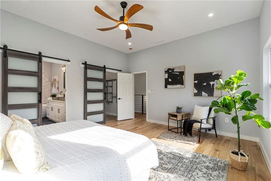 Furnished interior view inside a new home in , Atlanta (Image 41).