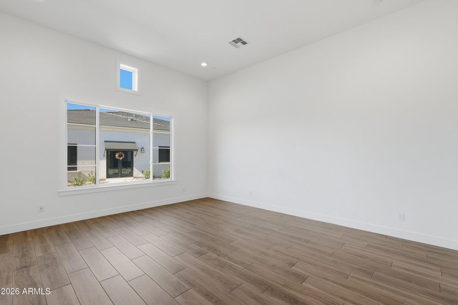 022_ListerPros 022_ListerPros