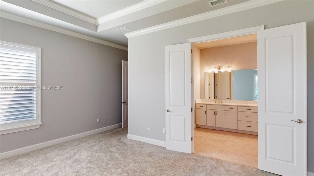 Image 37 of a home in .