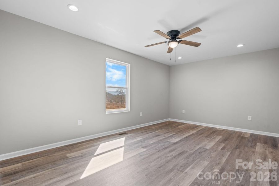 Spacious, unfurnished interior of a new home in , Morganton (Image 27).