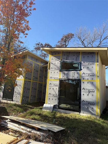 In-progress construction of a new home in , Dallas, TX (Image 4). In-progress construction of a new home in , Dallas, TX (Image 4).