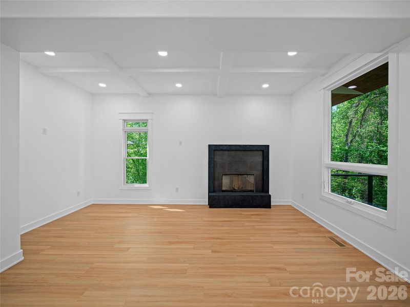 Spacious, unfurnished interior of a new home in , Asheville (Image 18).