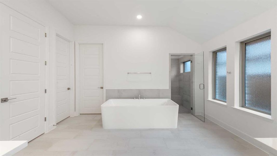Furnished interior view inside a new home in Hillstead, Lavon (Image 8).
