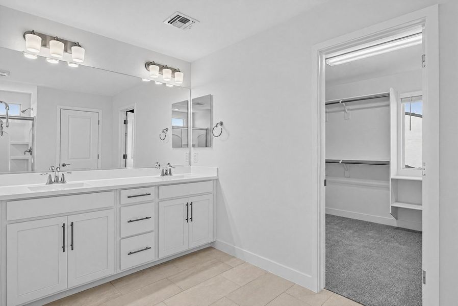 Furnished interior view inside a new home in Allen Ranches, Litchfield Park (Image 12).