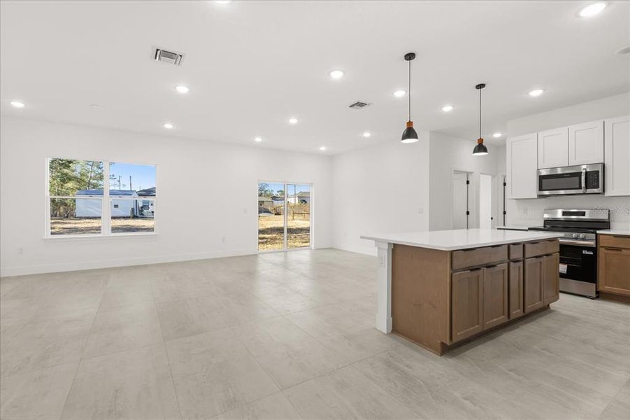 Image 32 of a home in .