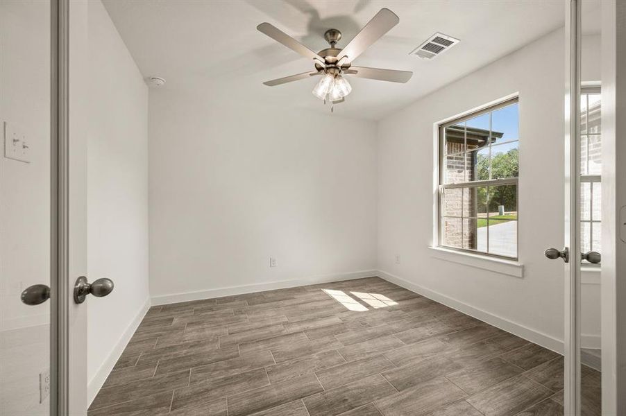 Spacious, unfurnished interior of a new home in Runaway Bay, Runaway Bay (Image 30). Spacious, unfurnished interior of a new home in Runaway Bay, Runaway Bay (Image 30).