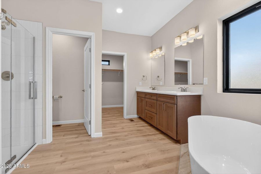 16-web-or-mls-2108-lakewood-dr 16-web-or-mls-2108-lakewood-dr