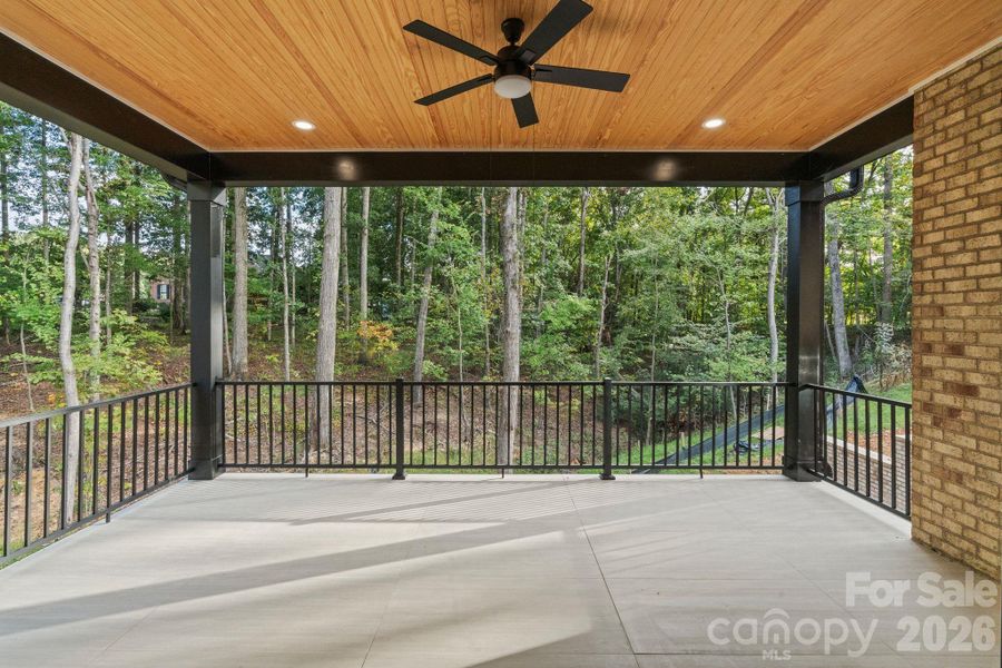 Covered Porch Covered Porch