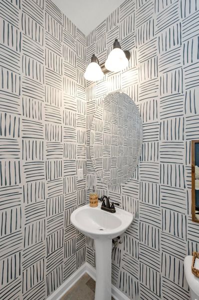 *This is a marketing photo. Colors/options may be different.*