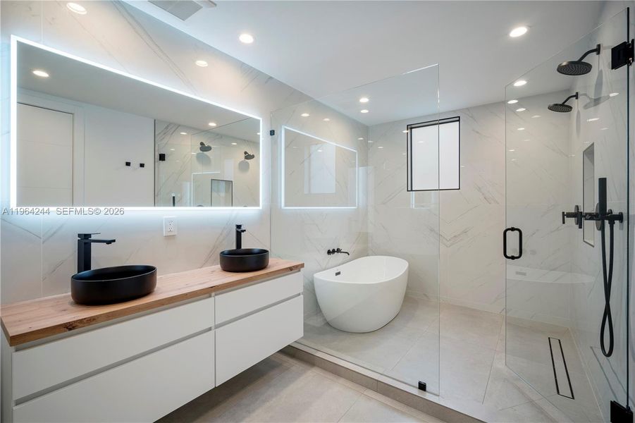 Furnished interior view inside a new home in , Miami (Image 36). Furnished interior view inside a new home in , Miami (Image 36).