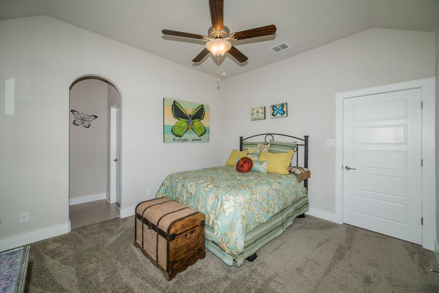 Representative furnished interior of a home built from the The Biltmore by Whitestone Custom Homes in Johnson Ranch, Bulverde (Image 29). Representative furnished interior of a home built from the The Biltmore by Whitestone Custom Homes in Johnson Ranch, Bulverde (Image 29).