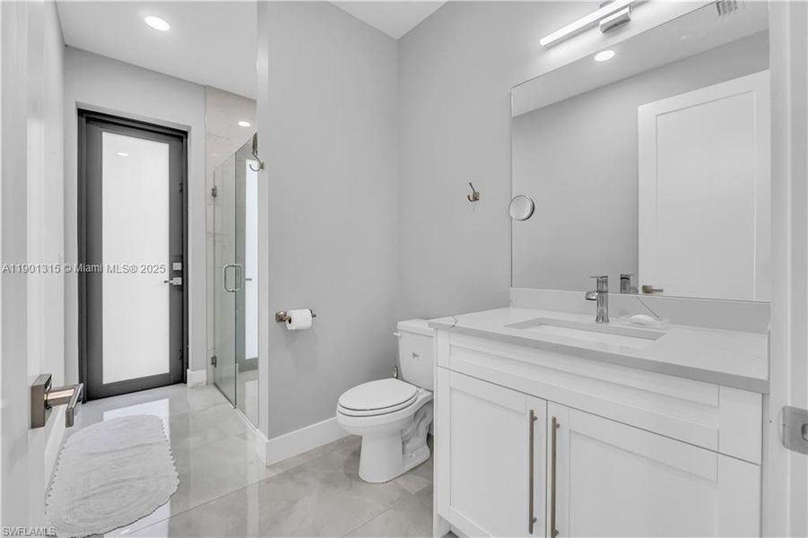 Furnished interior view inside a new home in , Cape Coral (Image 3). Furnished interior view inside a new home in , Cape Coral (Image 3).