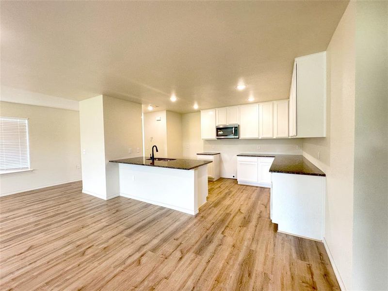 Furnished interior view inside a new home in , Fort Worth (Image 6).