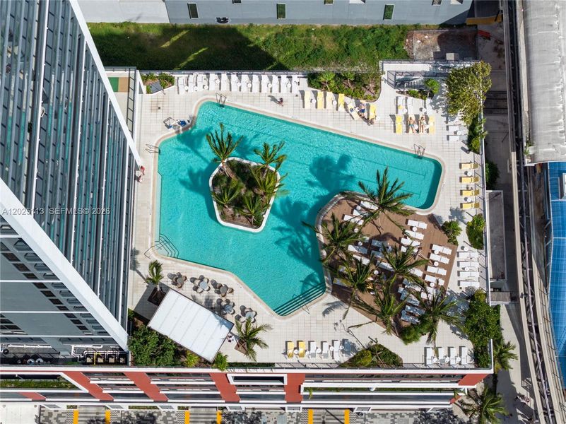 Condo located in Miami, FL showcasing its design and architecture (Image 24). Condo located in Miami, FL showcasing its design and architecture (Image 24).