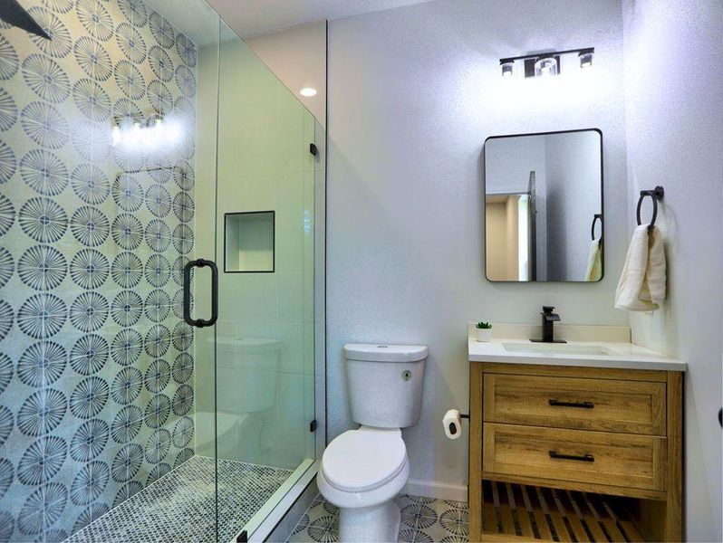 Furnished interior view inside a new home in , Smyrna (Image 8).