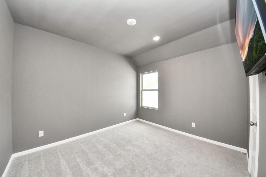 Spacious, unfurnished interior of a new home in The Trails, New Caney (Image 40).