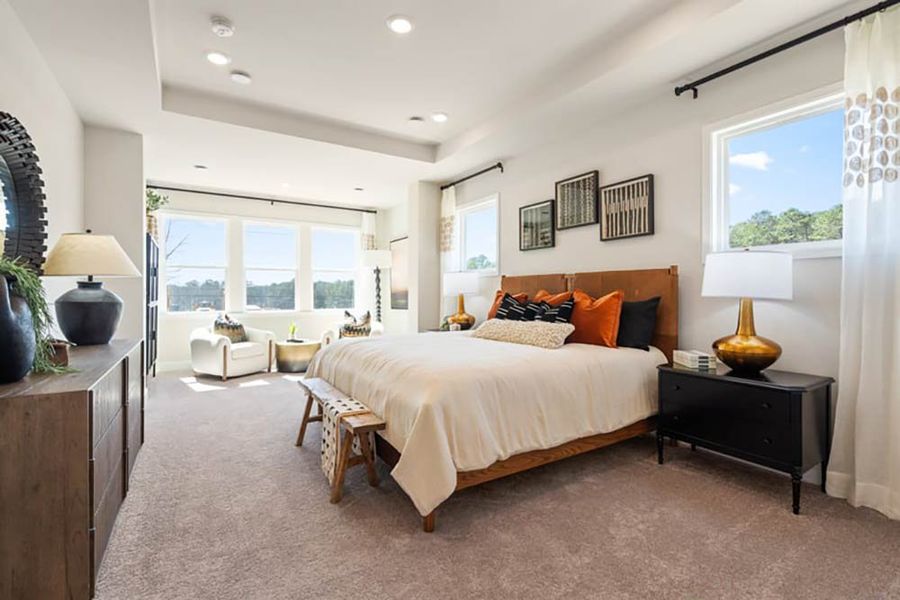 Furnished interior view inside a new home in Nichols Farm, Dacula (Image 4).