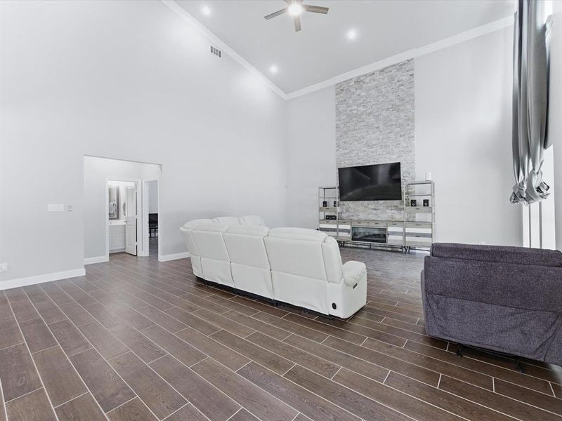 Furnished interior view inside a new home in , Edgewood (Image 5).
