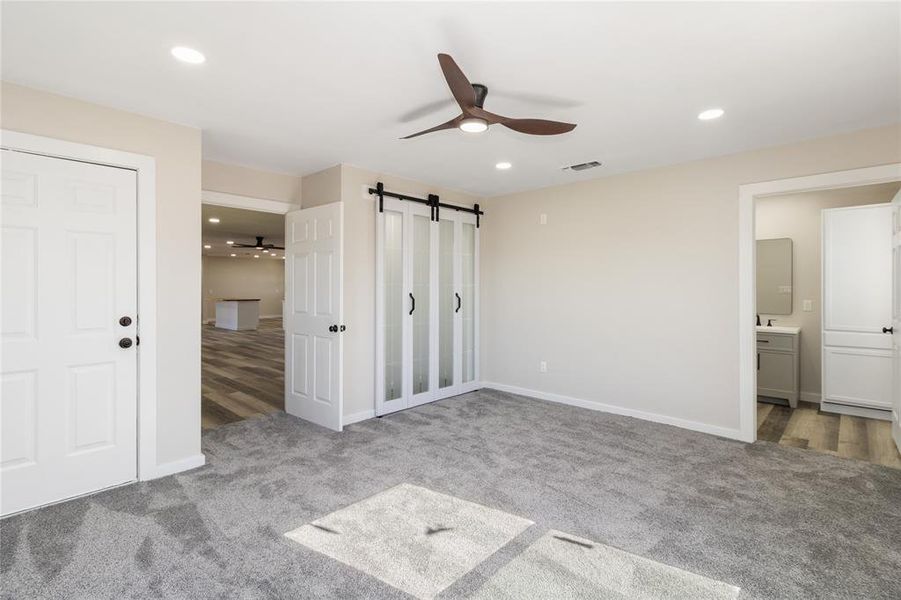 Spacious, unfurnished interior of a new home in , Coleman (Image 24).