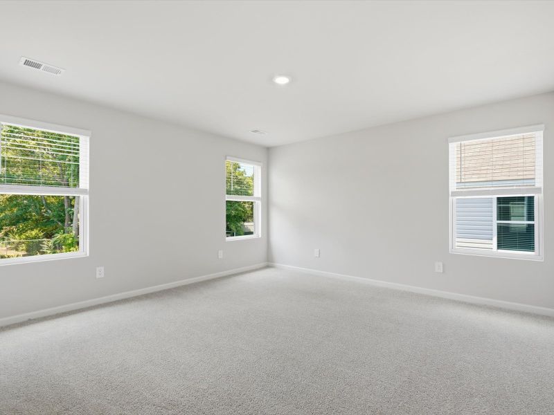 Spacious, unfurnished interior of a new home in Pleasant Brook, Greenville (Image 15). Spacious, unfurnished interior of a new home in Pleasant Brook, Greenville (Image 15).