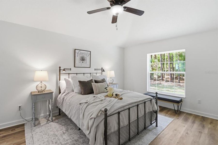 Furnished interior view inside a new home in , Crystal River (Image 33).