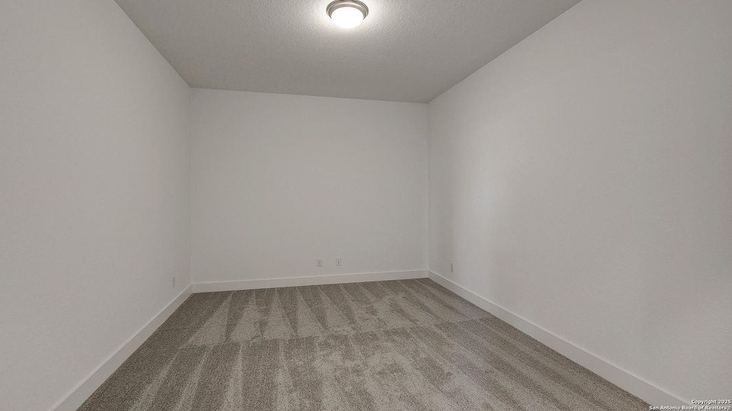 Spacious, unfurnished interior of a new home in Haby Hill 60', San Antonio (Image 25).