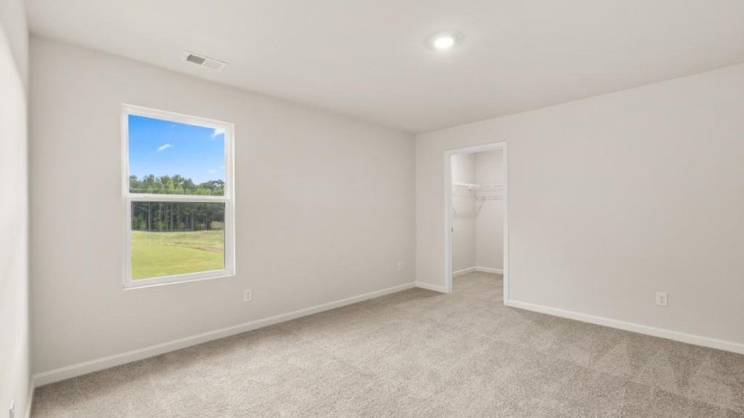 Spacious, unfurnished interior of a new home in , South Fulton (Image 21).