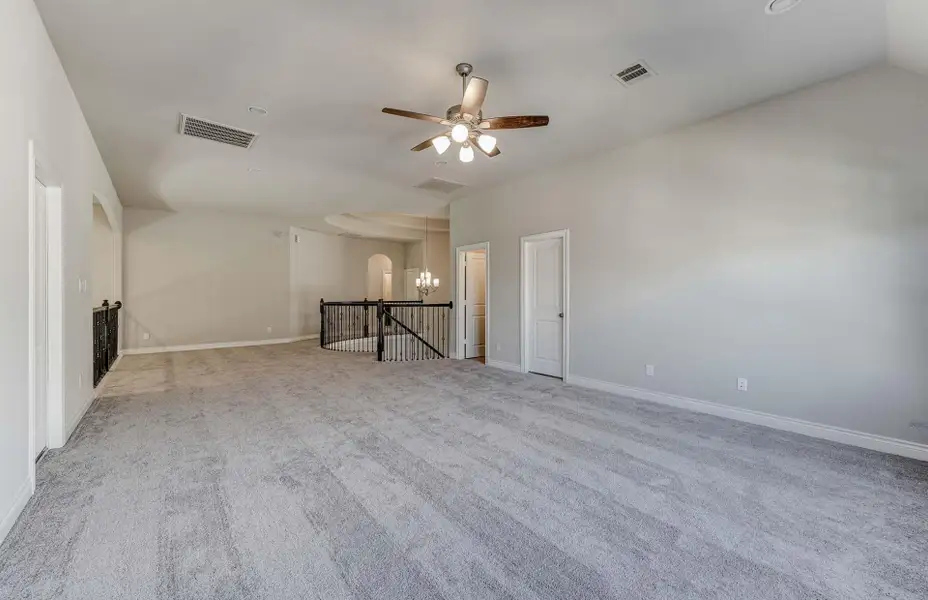 Representative unfurnished interior of a home built from the 3798 by Ravenna Homes in The Woodlands Hills 65′, Willis (Image 40).
