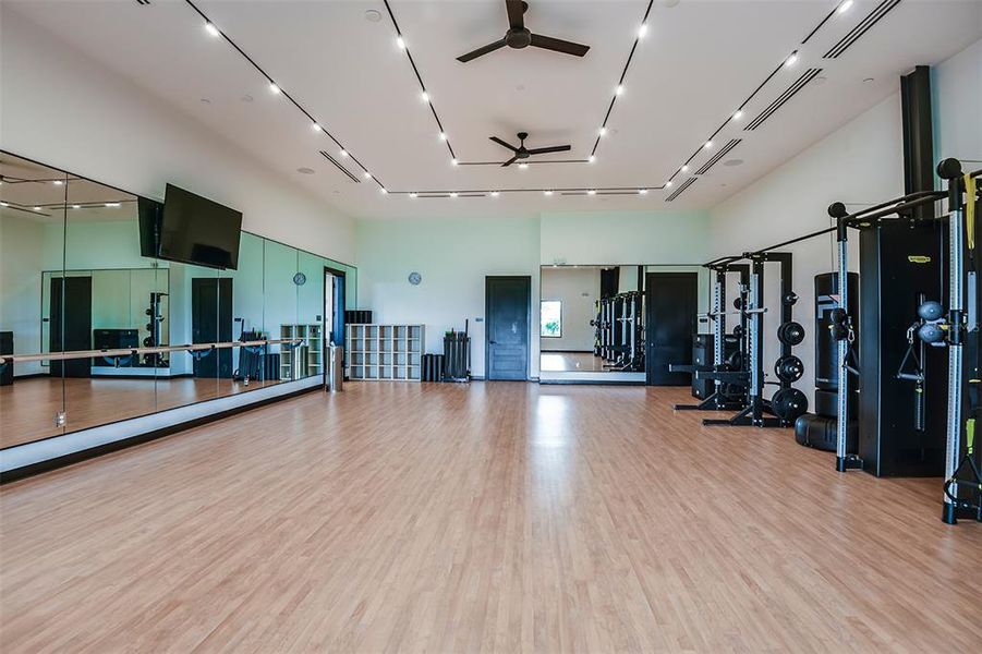 Community amenities in Skye Ranch Community Group Page, Sarasota (Image 63).