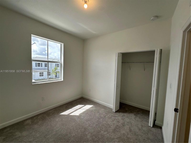 Spacious, unfurnished interior of a new home in , Homestead (Image 12).