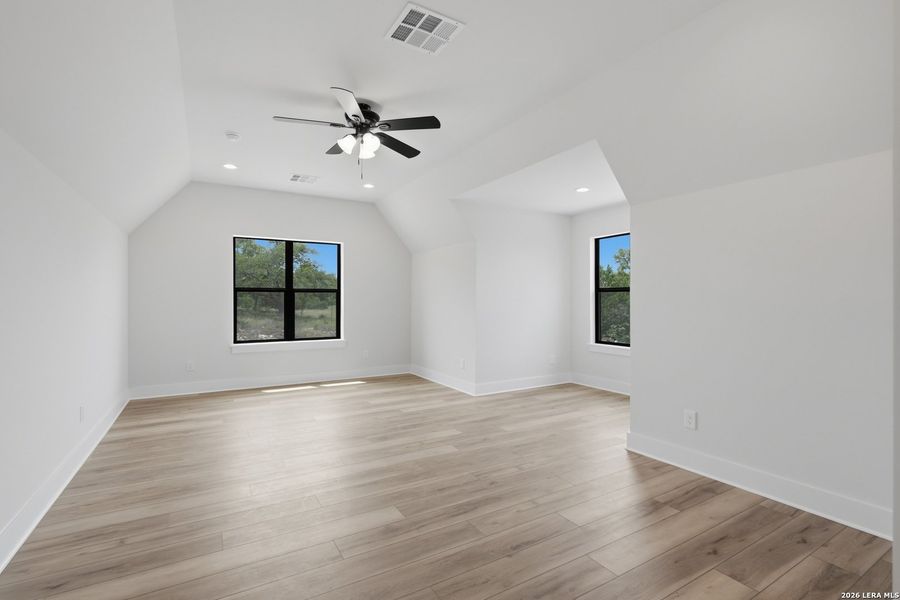Spacious, unfurnished interior of a new home in , Spring Branch (Image 49).