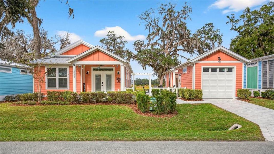 Front exterior of a new home in , Oxford, FL, highlighting curb appeal (Image 22).