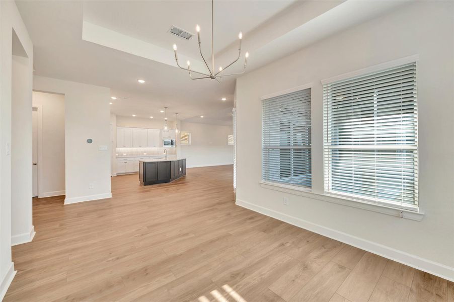 Spacious, unfurnished interior of a new home in Riceland - Enclave Row Collection, Mont Belvieu (Image 23).