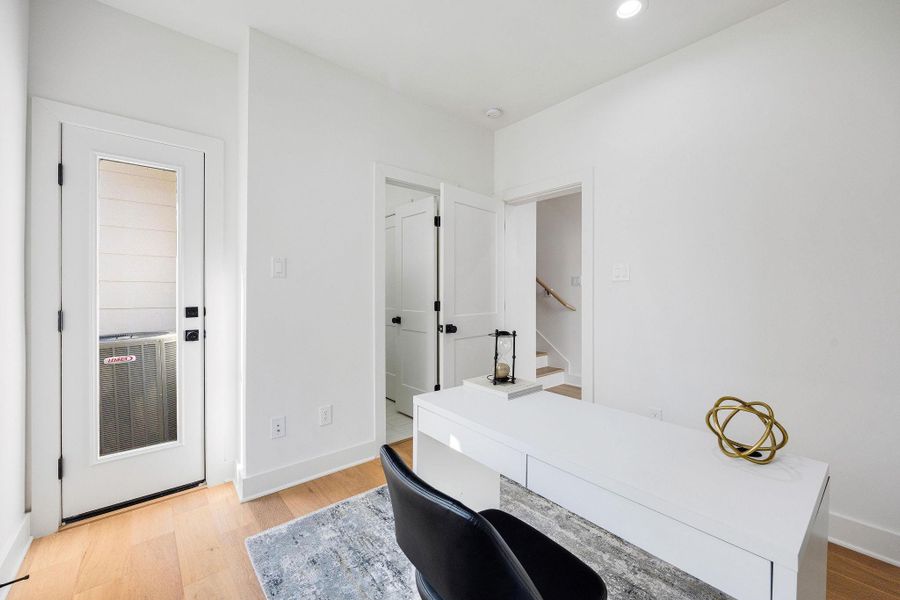 Furnished interior view inside a new home in Yale Terrace, Houston (Image 4).