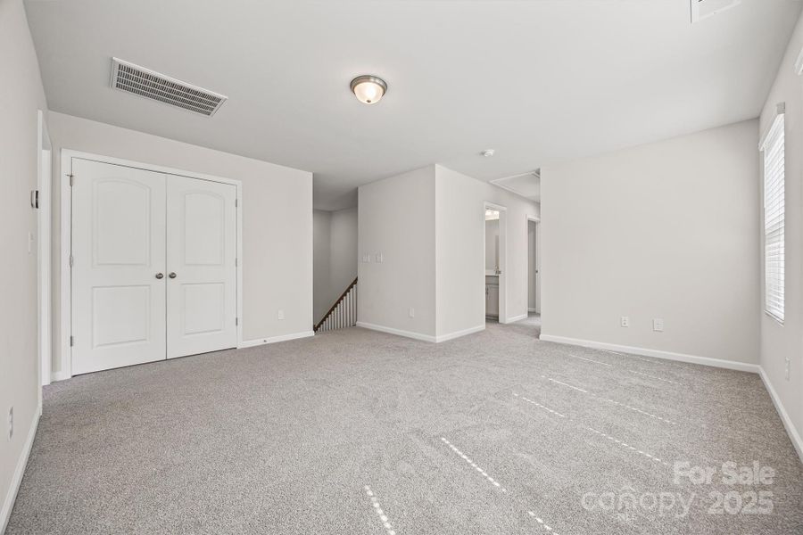 Spacious, unfurnished interior of a new home in , Indian Land (Image 15).